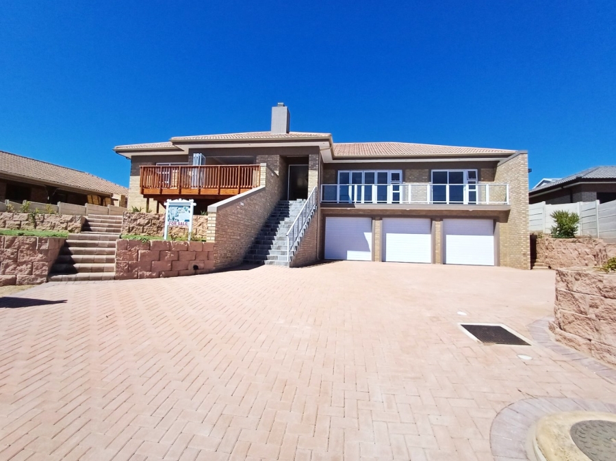 3 Bedroom Property for Sale in Reebok Western Cape